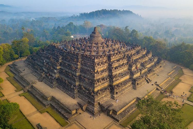 Mengungkap Keajaiban Budaya: Destinasi Wisata Sejarah dan Budaya di Indonesia